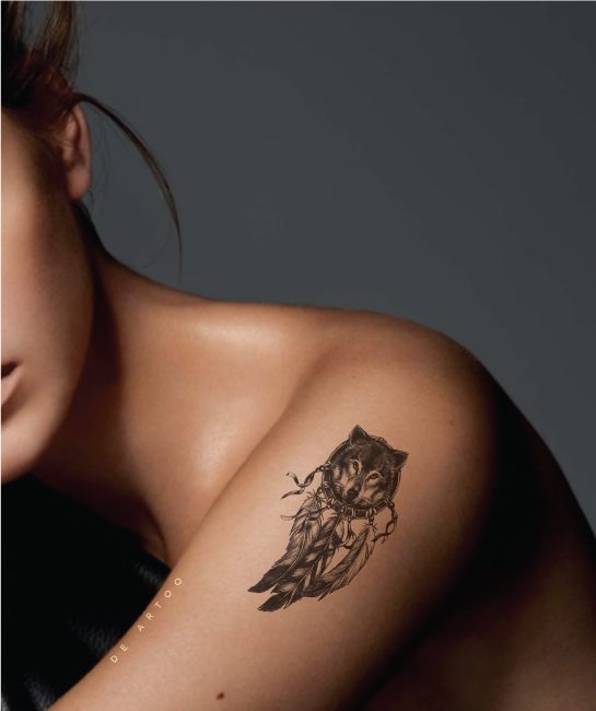 50 Amazing Small Wolf Tattoo Ideas [2024 Inspiration Guide] | Wolf tattoos  for women, Small wolf tattoo, Wolf tattoo design
